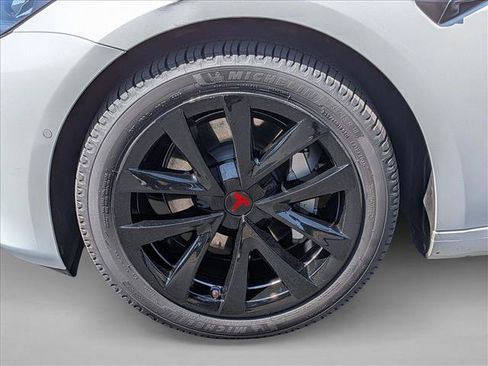 Used 2022 Tesla Model 3 Long Range AWD/4WD image 23