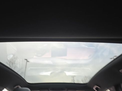 Used 2021 Volkswagen ID.4 Pro S w/ Gradient Package image 12