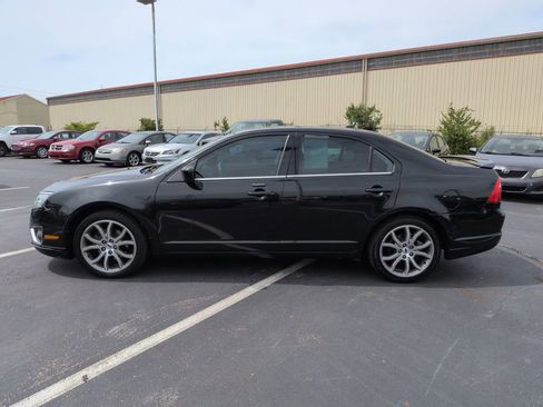 Used 2010 Ford Fusion SEL FWD image 3