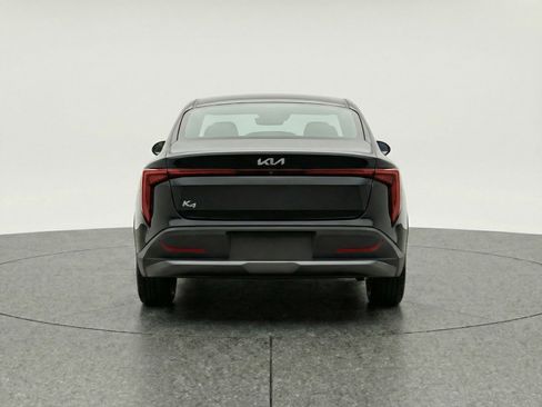 Used 2025 Kia K4 LXS FWD image 7