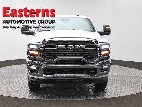 Used 2026 RAM 2500 Big Horn AWD/4WD image 3