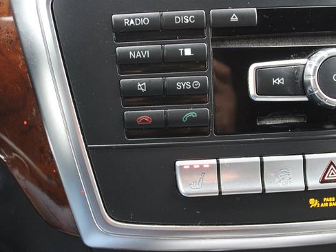 Used 2015 Mercedes-Benz GL 320 BlueTEC 4MATIC image 29