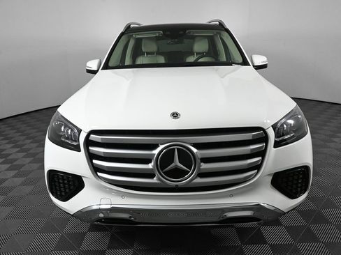 Used 2026 Mercedes-Benz GLS 450 4MATIC image 35