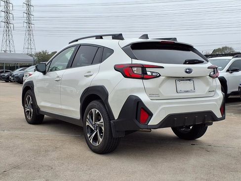 Certified 2025 Subaru Crosstrek 2.0i Premium image 2