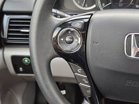 Certified 2017 Honda Accord LX image 25