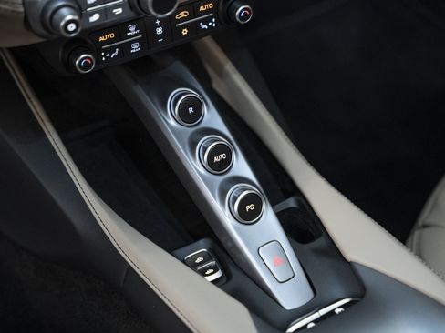 Used 2023 Ferrari Portofino M RWD image 51