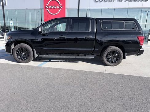 Certified 2023 Nissan Titan SV w/ SV Convenience Package image 2