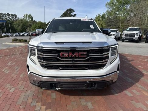 Used 2024 GMC Sierra 1500 SLT w/ SLT Premium Plus Package AWD/4WD image 25