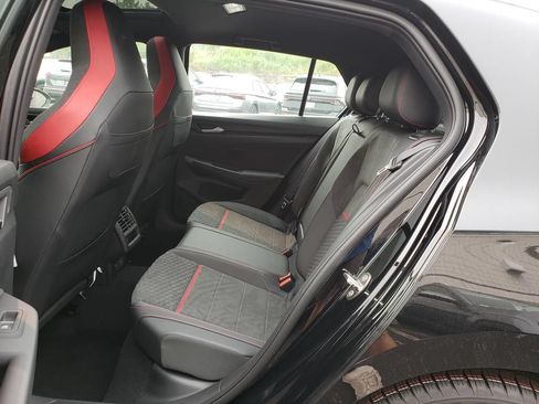 New 2026 Volkswagen GTI SE FWD image 8