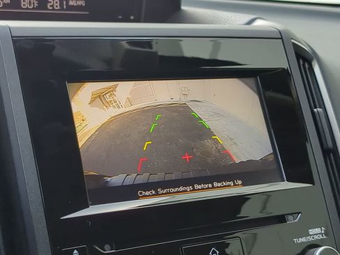 Used 2023 Subaru Crosstrek 2.0i Premium image 31