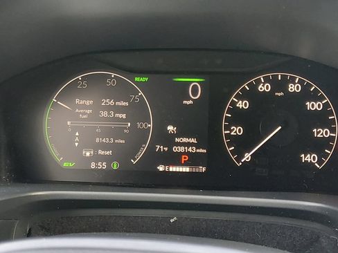 Used 2025 Honda CR-V Sport image 25