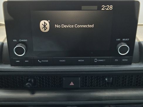 Used 2025 Honda CR-V LX image 14
