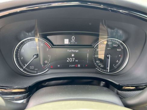 Certified 2023 Cadillac XT5 Premium Luxury AWD/4WD image 19