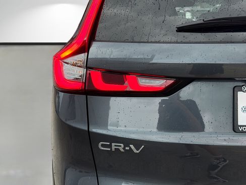 Used 2024 Honda CR-V EX image 10