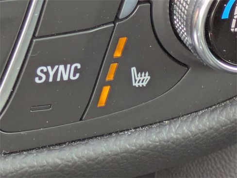 Used 2022 Chevrolet Equinox LT image 27