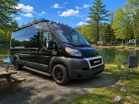Used 2019 RAM ProMaster 3500 FWD image 1