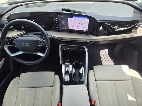 Used 2025 Audi Q5 Premium Plus w/ Premium Plus AWD/4WD image 33