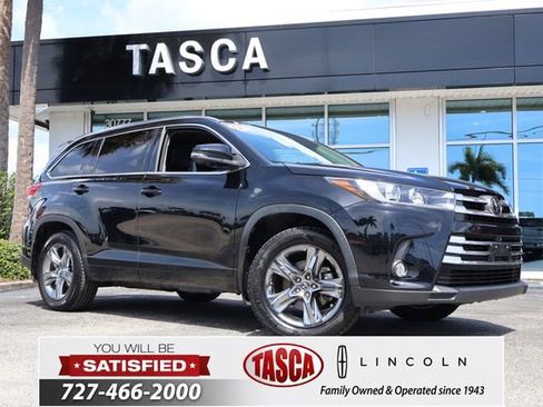 Used 2018 Toyota Highlander Limited Platinum AWD/4WD image 1