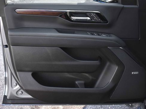 New 2026 Chevrolet Tahoe High Country w/ Sun And Tow Package image 26