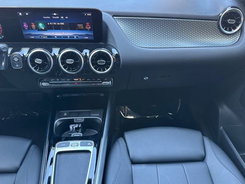 Certified 2026 Mercedes-Benz GLA 250 image 31