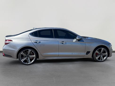 Used 2025 Genesis G70 3.3T Advanced image 6