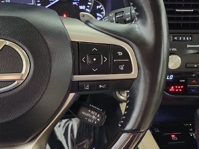 Used 2022 Lexus RX 350L Luxury w/ Accessory Package (Z1) FWD image 26