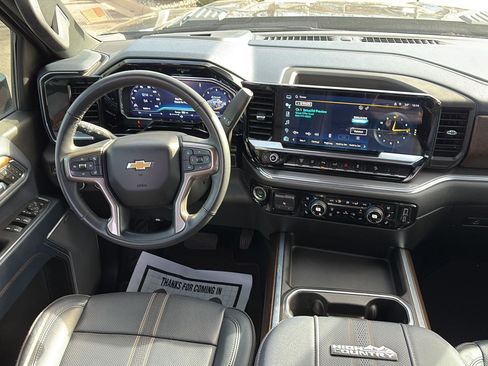 Used 2024 Chevrolet Silverado 3500 High Country w/ Z71 Off-Road Package image 18