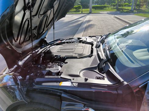 Used 2016 Jaguar F-TYPE Coupe RWD image 32