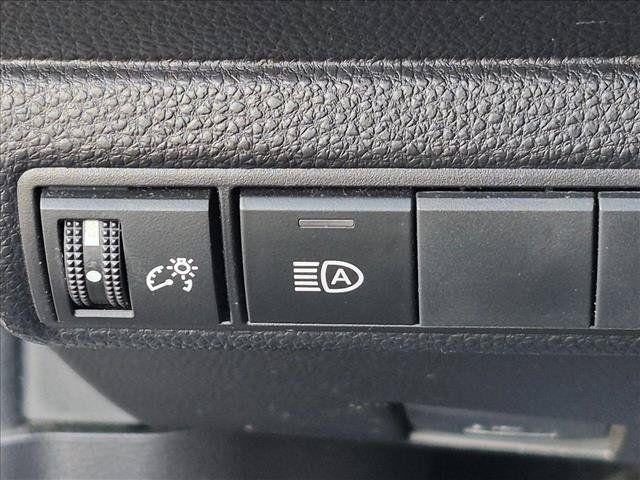 Used 2024 Toyota Corolla LE FWD image 13