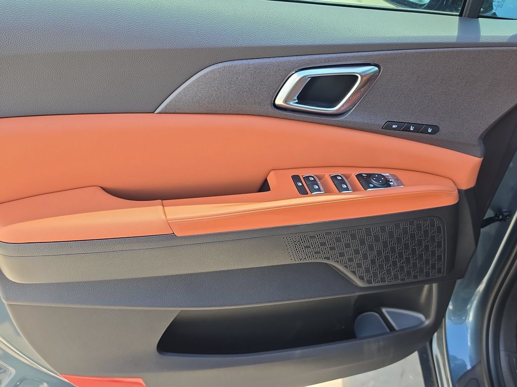 New 2027 Kia Carnival SX FWD image 19