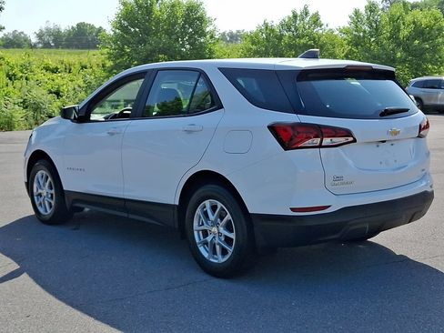 Used 2023 Chevrolet Equinox LS w/ LPO, Floor Liner Package AWD/4WD image 7