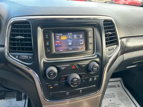 Used 2014 Jeep Grand Cherokee Laredo w/ Quick Order Package 23E image 24