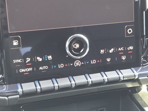 New 2026 GMC Yukon AT4 w/ AT4 Premium Plus Package AWD/4WD image 40
