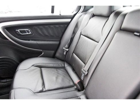 Used 2018 Ford Taurus SEL w/ Equipment Group 201A image 11