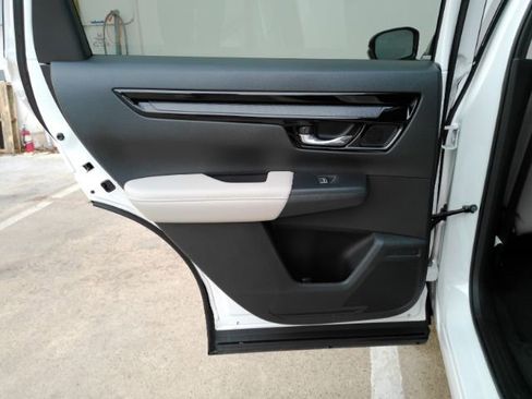 Used 2024 Honda CR-V EX-L image 16