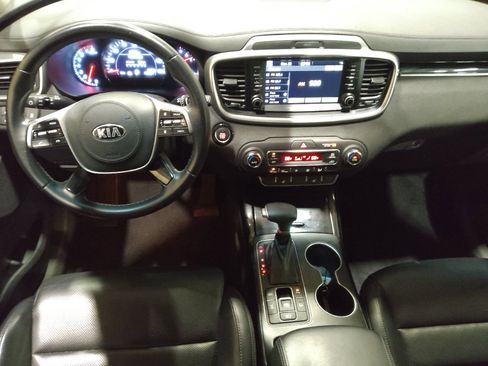 Used 2020 Kia Sorento SX image 22