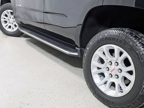 Used 2020 GMC Yukon SLT w/ Open Road Package image 12