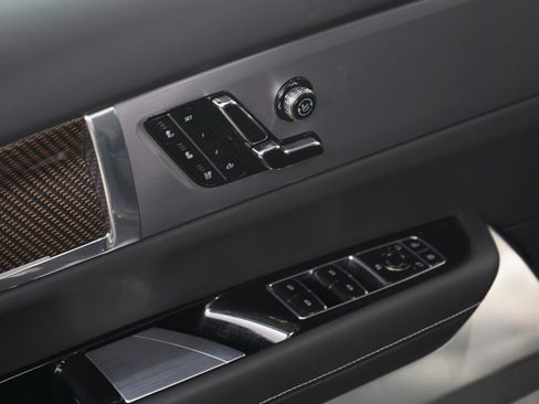 Used 2026 Cadillac Vistiq Luxury image 24