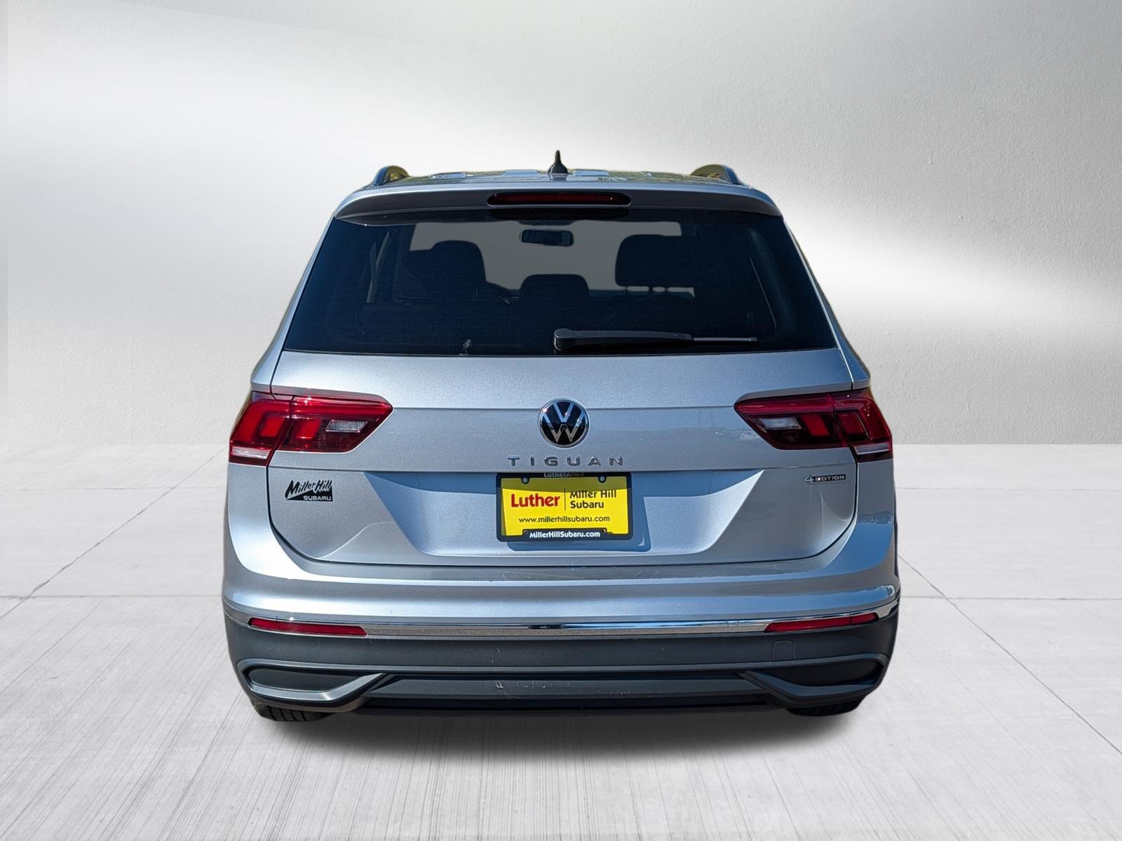 Used 2022 Volkswagen Tiguan S AWD/4WD image 6