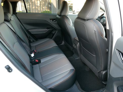 Used 2024 Subaru Crosstrek 2.5i Limited w/ Crosstrek Mirror Package image 16