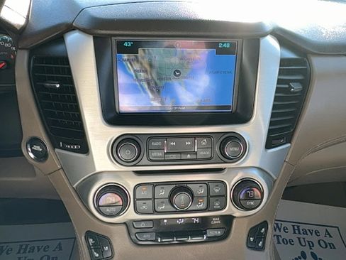 Used 2017 GMC Yukon XL SLT w/ Premium Edition image 37