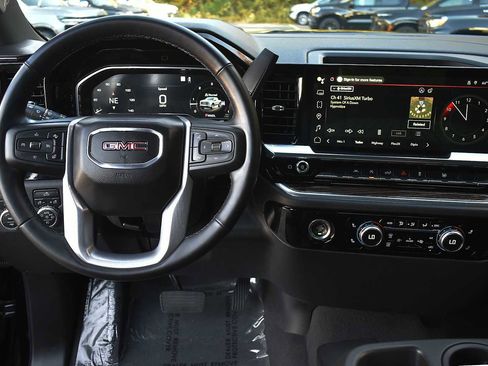 Used 2023 GMC Sierra 1500 Elevation image 11