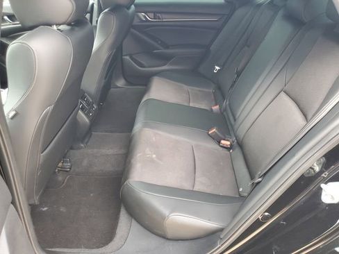 Used 2022 Honda Accord Sport image 27