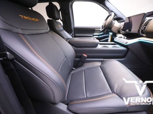 New 2026 Ford Expedition Tremor image 11
