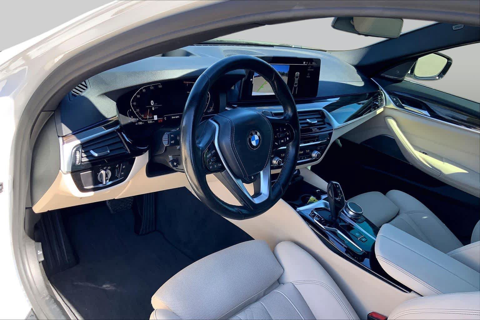 Used 2022 BMW 540i w/ Premium Package RWD image 18