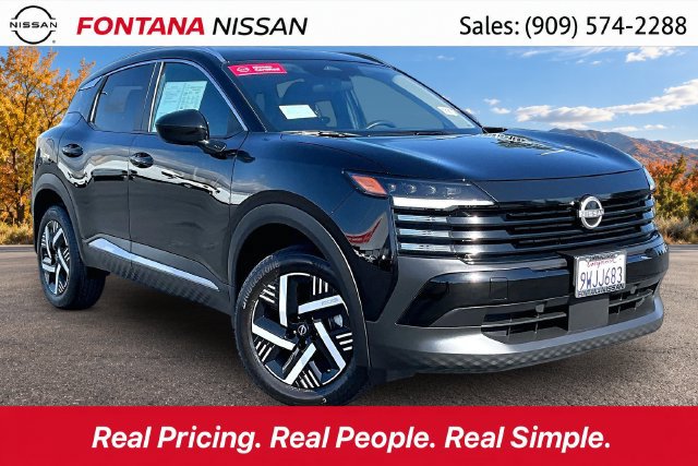 Used 2026 Nissan Kicks SV FWD image 1