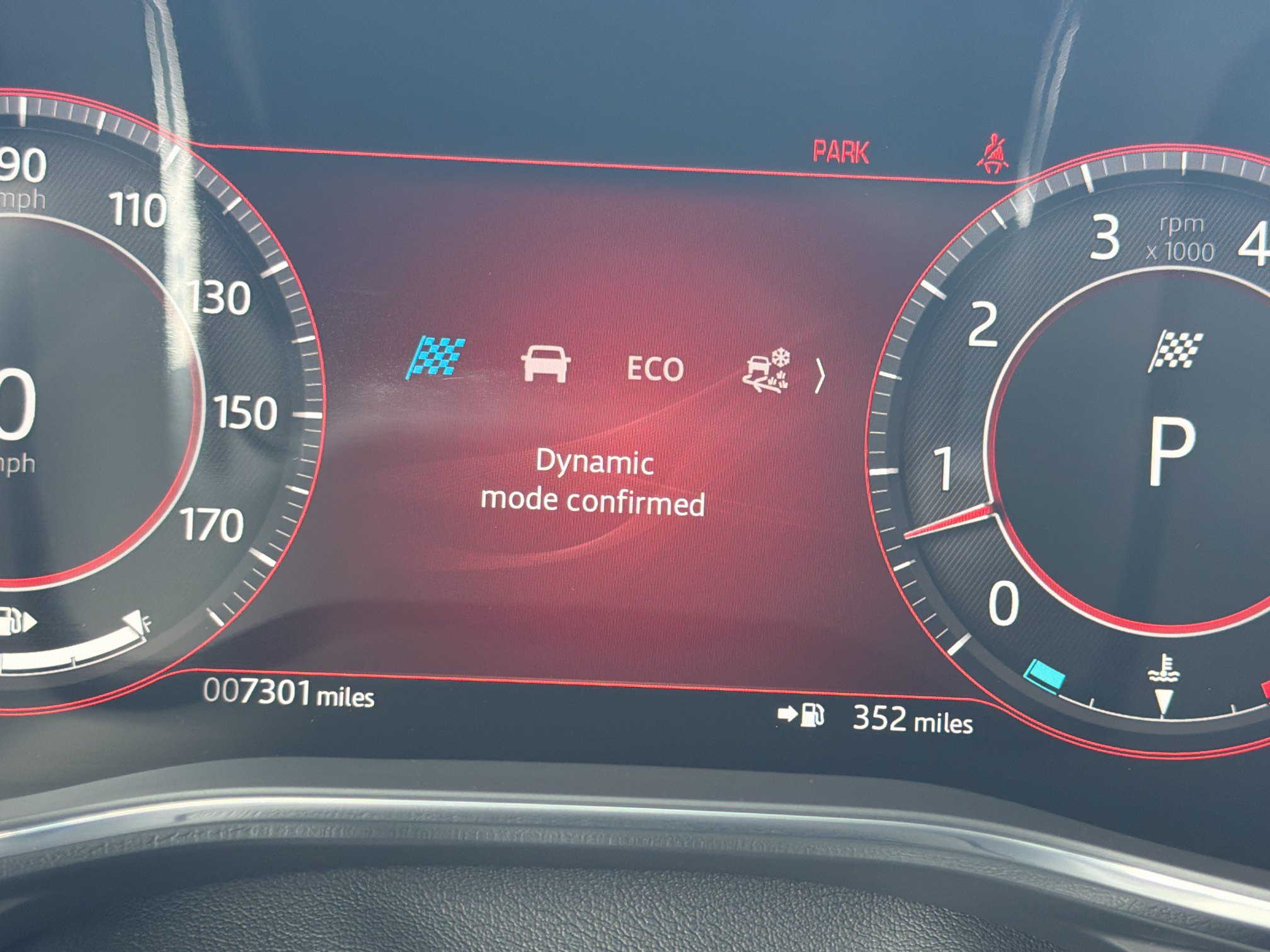 Used 2026 Jaguar F-PACE R-Dynamic S AWD/4WD image 29