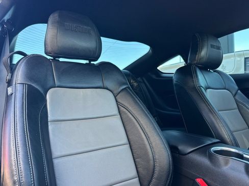 Used 2019 Ford Mustang GT w/ GT Performance Package RWD image 14