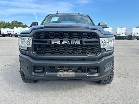 Used 2019 RAM 2500 Tradesman AWD/4WD image 2