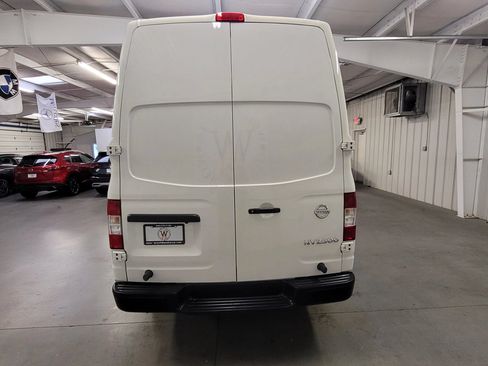 Used 2019 Nissan NV 2500 S RWD image 6